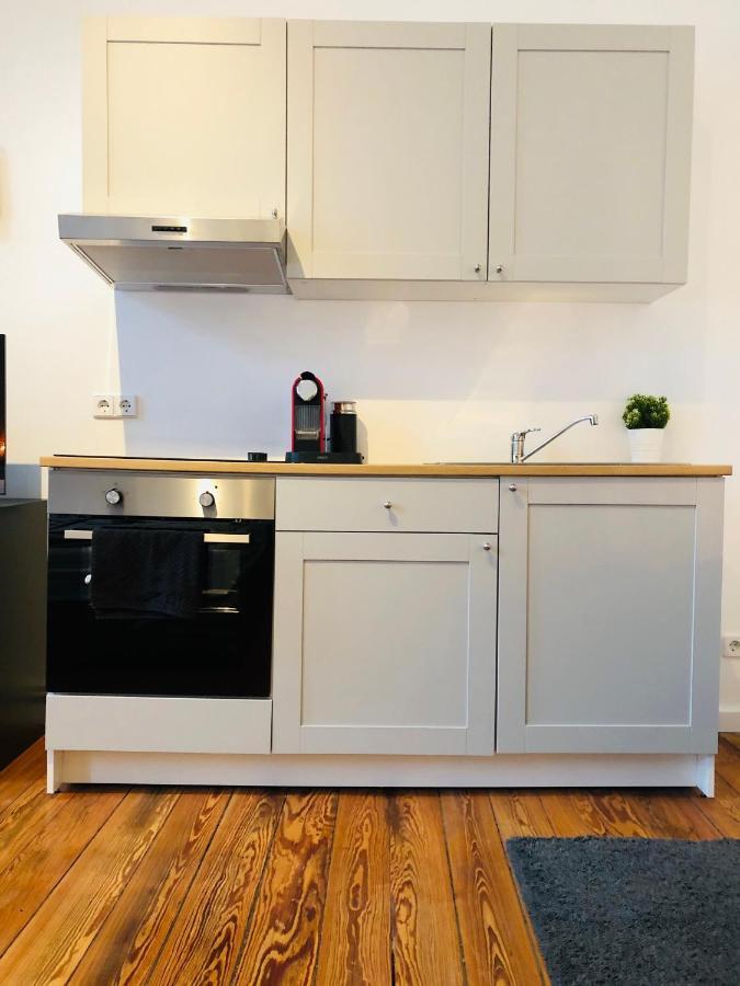 Apartamento Modernes Am Viktoria Luise Platz Berlim
